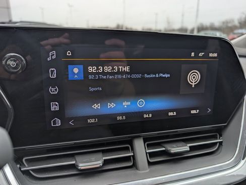 Used 2024 Chevrolet Trax LT w/ Driver Confidence Package image 22