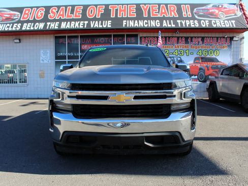 Used 2020 Chevrolet Silverado 1500 LT image 3