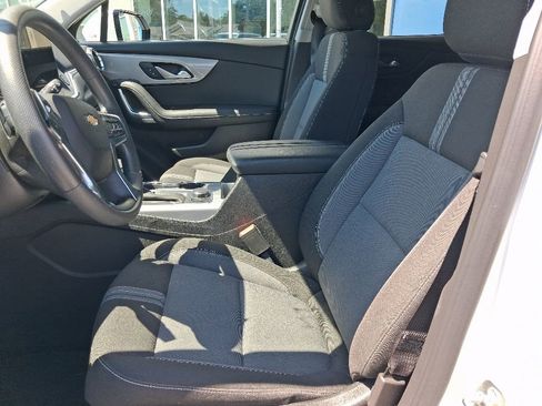Used 2025 Chevrolet Blazer LT FWD image 14