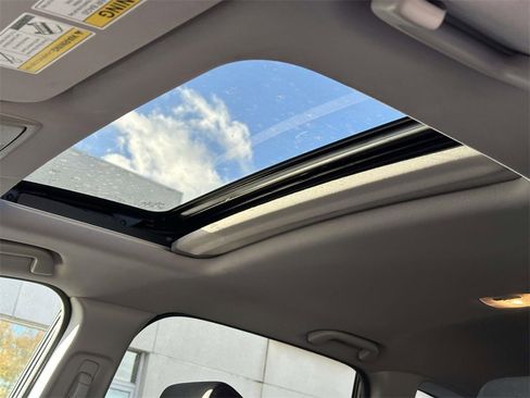 Certified 2020 Honda CR-V EX image 18