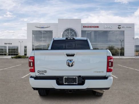 Used 2022 RAM 3500 Limited AWD/4WD image 4