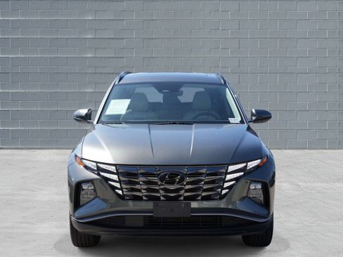 Used 2022 Hyundai Tucson SEL w/ Convenience + Premium Package AWD/4WD image 2