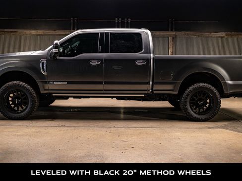 Used 2020 Ford F350 Platinum image 5