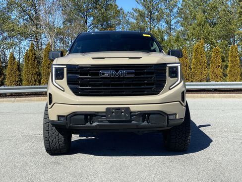 Used 2023 GMC Sierra 1500 Elevation image 12