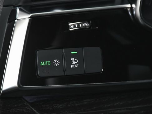 Used 2025 Audi Q7 3.0T Premium w/ Convenience Package image 26