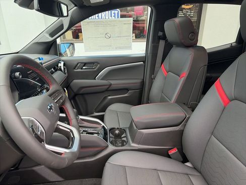 New 2026 Chevrolet Colorado Z71 w/ Technology Package AWD/4WD image 12