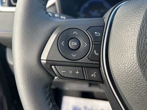 Used 2023 Toyota RAV4 XSE AWD/4WD image 26
