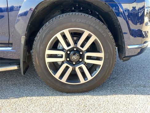 Used 2023 Toyota 4Runner Limited image 9