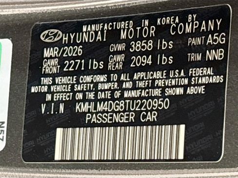 New 2026 Hyundai Elantra Sport FWD image 21