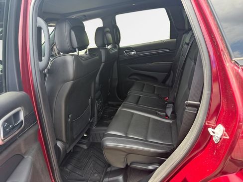 Used 2018 Jeep Grand Cherokee High Altitude AWD/4WD image 24