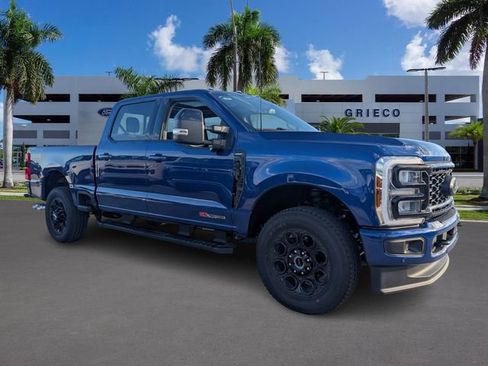 New 2026 Ford F250 Lariat w/ Black Appearance Package AWD/4WD image 1