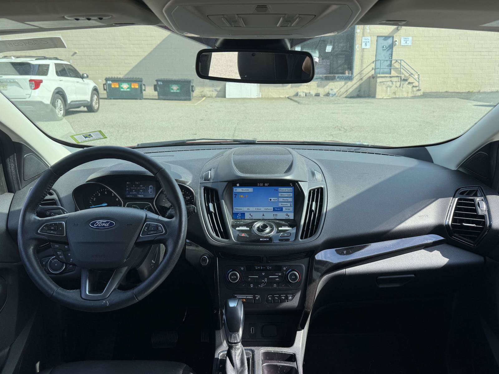 Used 2019 Ford Escape Titanium AWD/4WD image 28