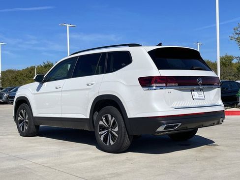New 2026 Volkswagen Atlas SE image 4