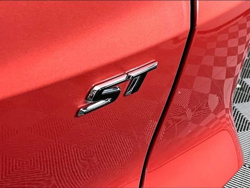 Certified 2024 Buick Envista Sport Touring w/ Convenience I Package FWD image 23