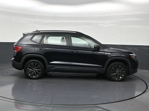 Used 2023 Volkswagen Taos S w/ Driver Assistance Package FWD image 7