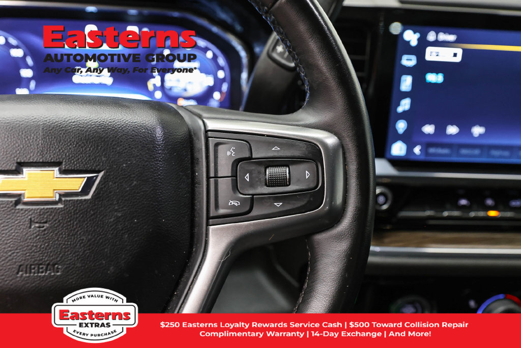 Used 2023 Chevrolet Silverado 1500 LT AWD/4WD image 17