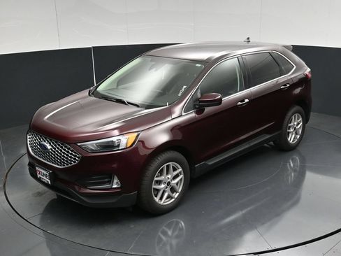 Used 2024 Ford Edge SEL w/ Convenience Package AWD/4WD image 39