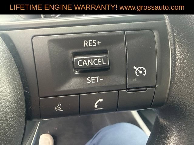 Used 2024 Nissan Rogue S AWD/4WD image 18