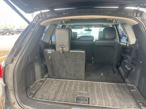 Used 2014 Nissan Pathfinder SL w/ SL Premium Package image 24