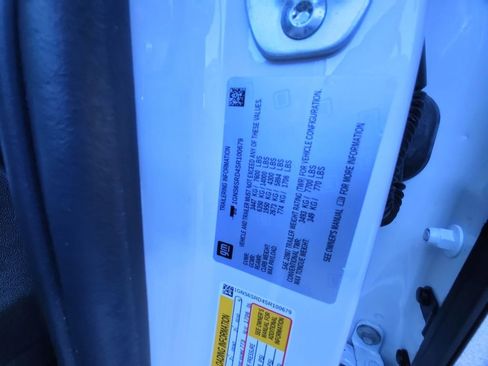 Certified 2025 Chevrolet Tahoe Premier image 38