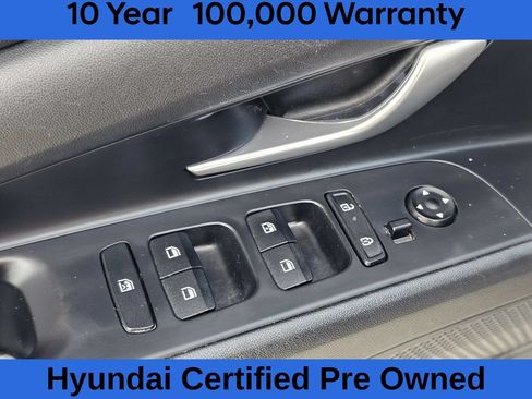 Certified 2024 Hyundai Elantra SEL FWD image 17