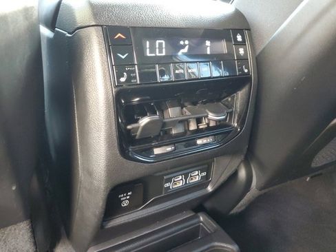 Certified 2021 Jeep Grand Cherokee L Limited RWD image 18