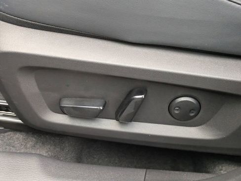 New 2026 Mitsubishi Outlander SE image 22