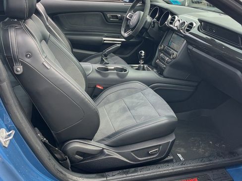 Used 2019 Ford Mustang Shelby GT350 w/ Technology Package image 7