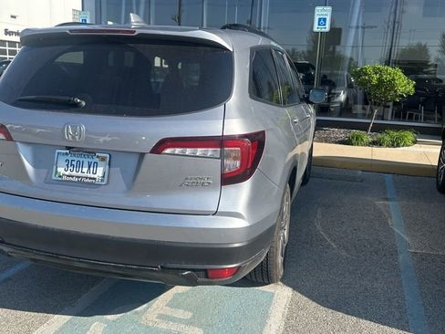 Used 2022 Honda Pilot Sport image 6