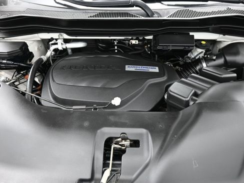 Used 2017 Honda Pilot Touring image 50