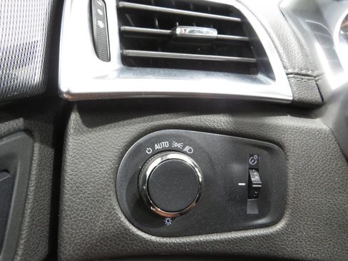 Used 2014 Cadillac SRX FWD image 20