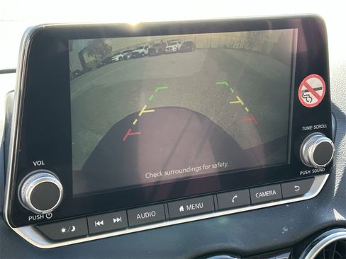 Certified 2025 Nissan Sentra SV image 8