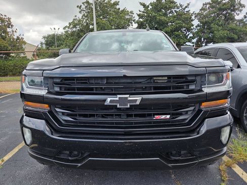 Used 2018 Chevrolet Silverado 1500 LT w/ Texas Edition AWD/4WD image 2