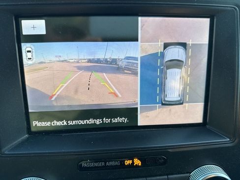 Used 2021 Ford Expedition Limited image 27