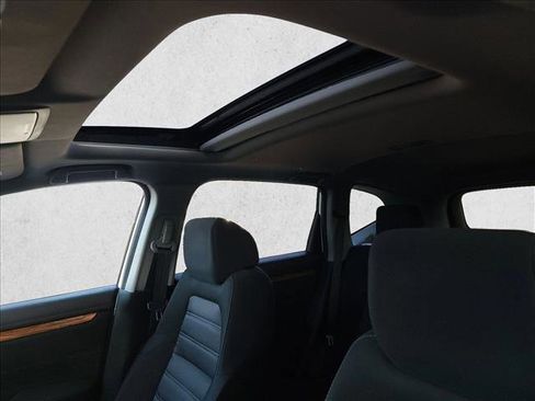 Used 2018 Honda CR-V EX image 15