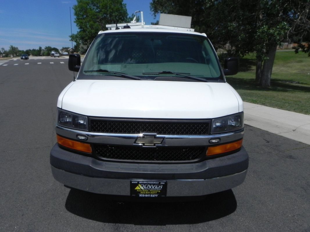 Used 2016 Chevrolet Express 3500 RWD image 6