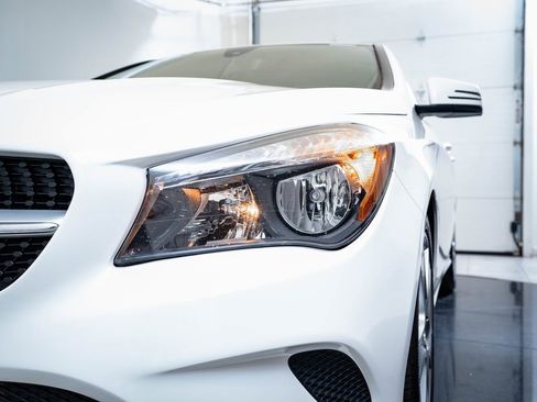 Used 2019 Mercedes-Benz CLA 250 4MATIC image 16