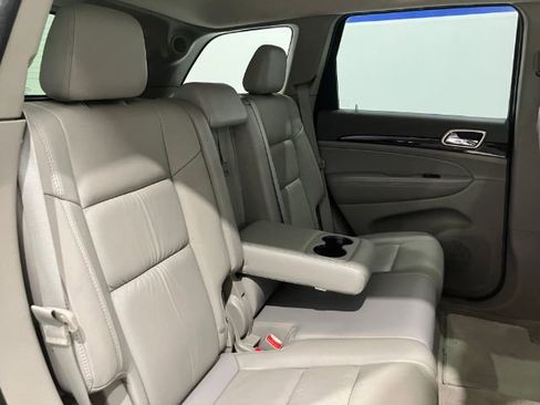 Used 2012 Jeep Grand Cherokee Laredo AWD/4WD image 41