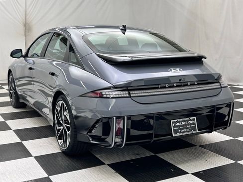 Used 2023 Hyundai Ioniq 6 SEL AWD/4WD image 5