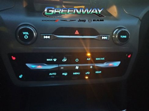 Used 2023 Ford Explorer XLT w/ Equipment Group 202A RWD image 25