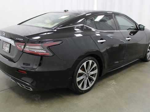 Used 2020 Nissan Maxima Platinum image 5