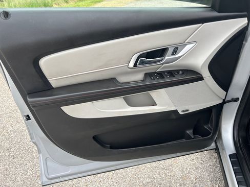 Used 2014 GMC Terrain SLT w/ Chrome Appearance Package FWD image 7
