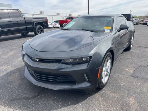 Used 2017 Chevrolet Camaro LT image 1