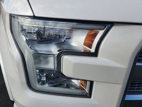 Used 2016 Ford F150 Platinum w/ Equipment Group 701A Luxury image 9