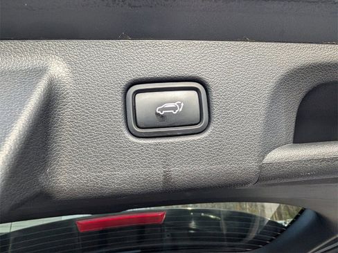 Used 2021 Hyundai Palisade SEL w/ Convenience Package image 30