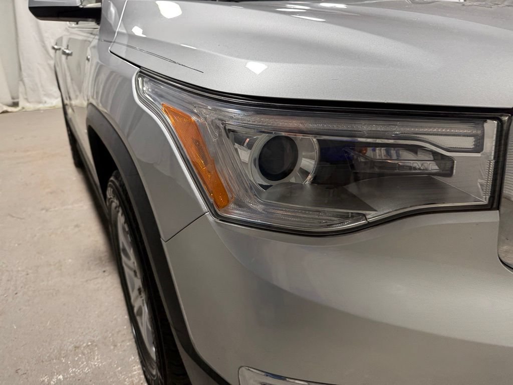 Used 2019 GMC Acadia SLE FWD image 35