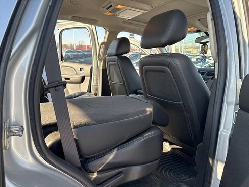 Used 2012 Chevrolet Tahoe LT image 14