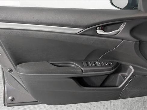 Used 2019 Honda Civic LX image 13