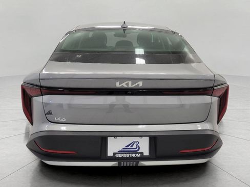 Used 2025 Kia K4 FWD image 24