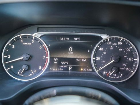 Used 2021 Nissan Rogue SV image 27